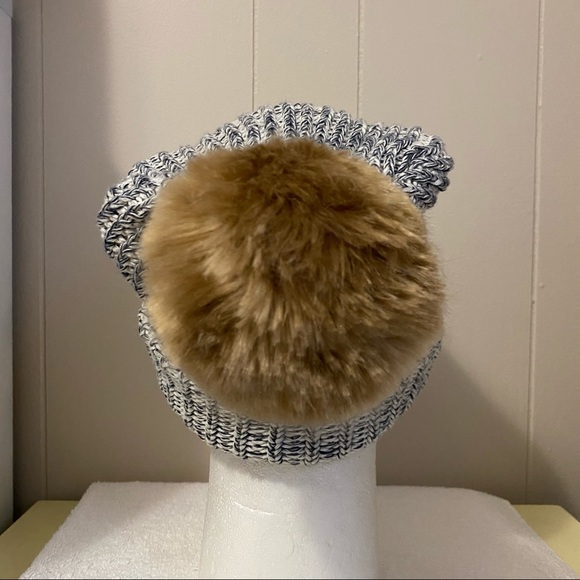 Love your melon navy and white slouch beanie hat with removable Pom Pom - Picture 4 of 6